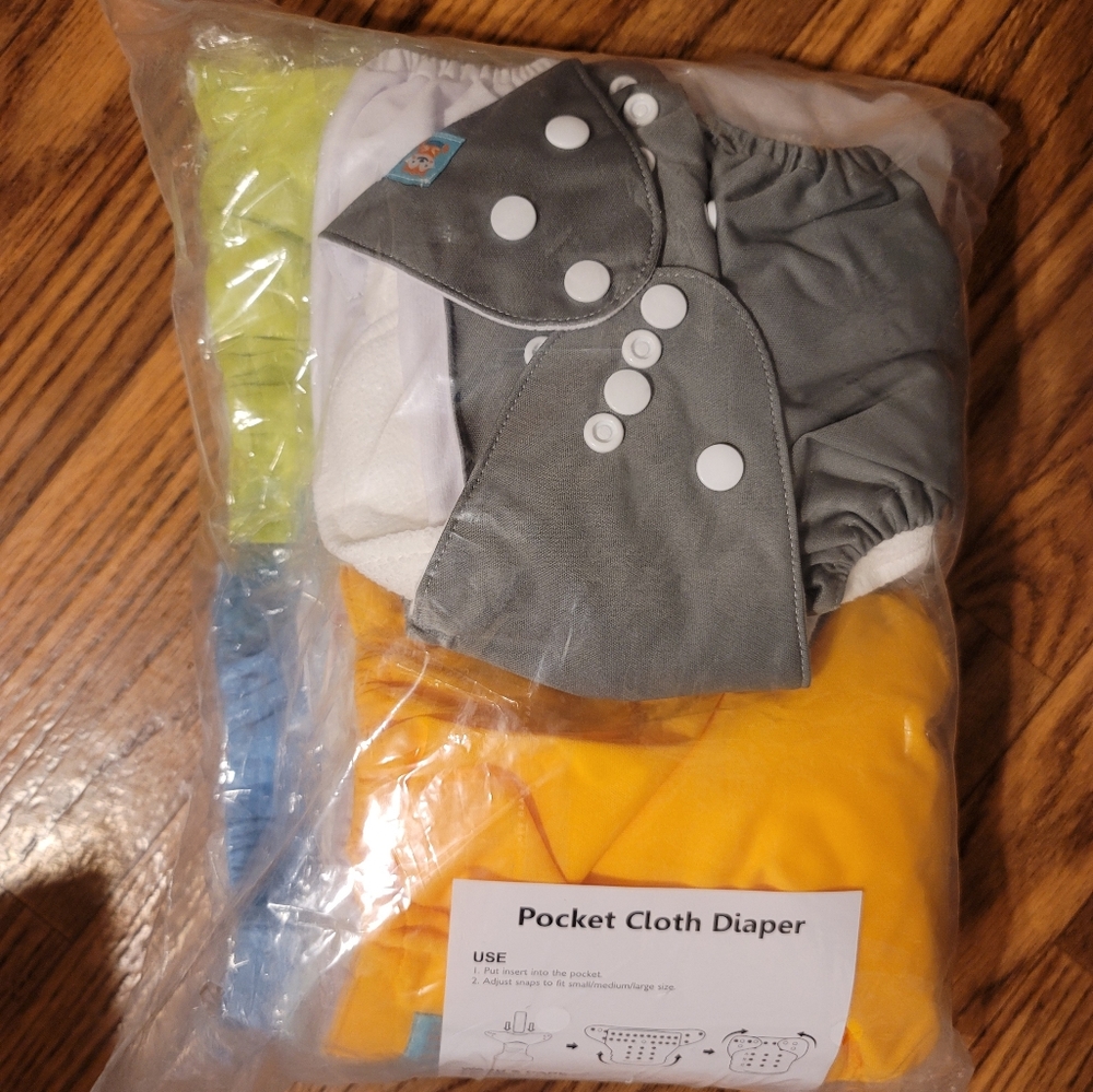 Brand new cloth diapers and inserts!